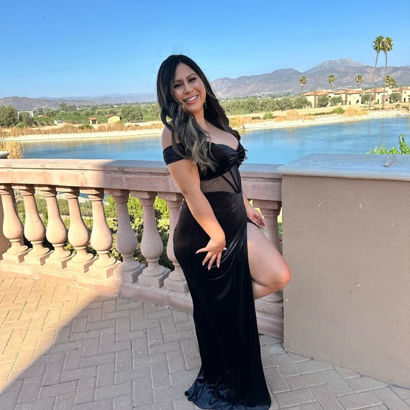 Fashion Nova Black Off-Shoulder Wedding Guest Dress